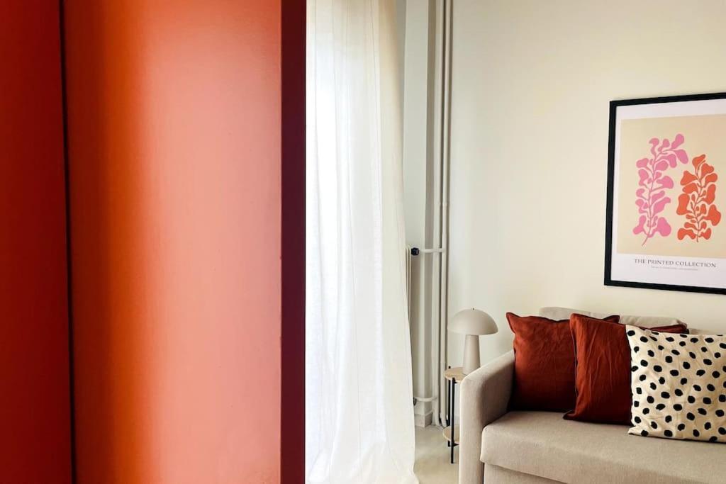 Cybele Apt Downtown Apartment Volos Bagian luar foto